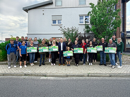 Gruppenfoto Gewinnervereine Doepke-Sponsoring